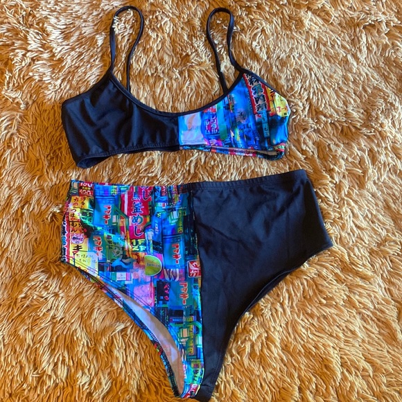 iHeartRaves Other - IHeartRaves Cityscape Set